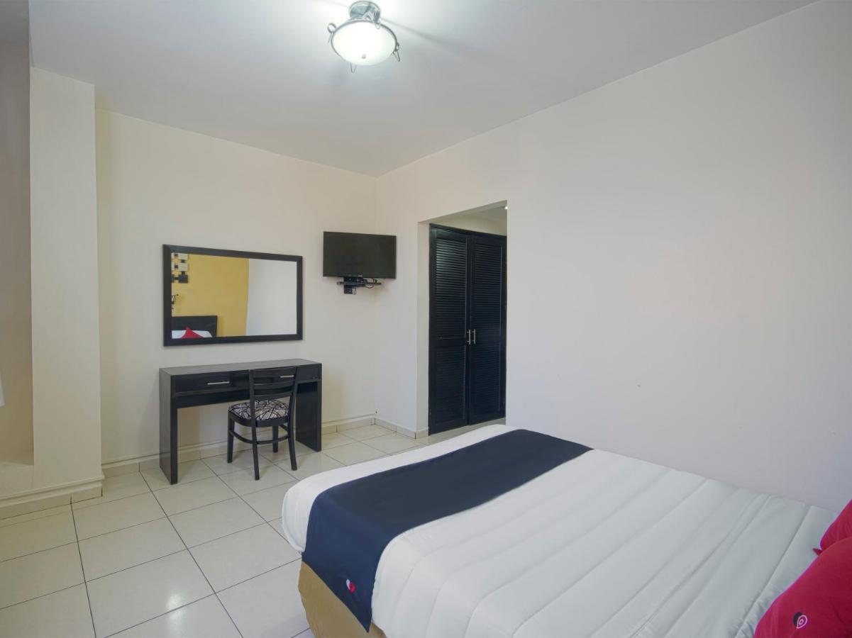 Hotel Impala De Tampico Exterior photo